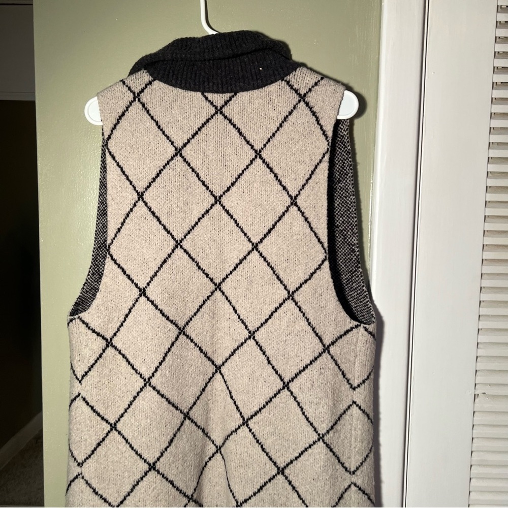 Free People Women's Size Small Girl's Best Friend Quilt Pattern Cardigan Sweater - Picture 6 of 10